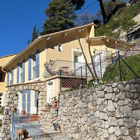 Des Ciappes Et Des Fees Privat bolig