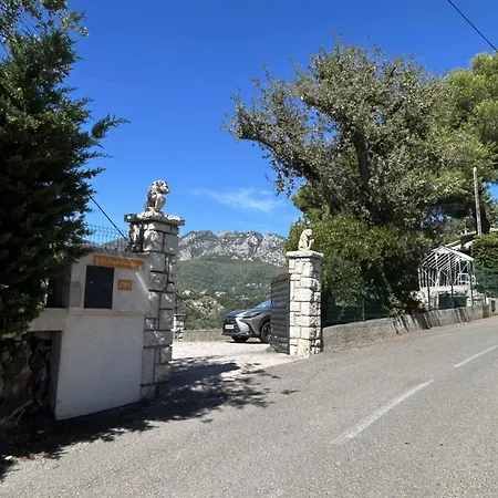 Des Ciappes Et Des Fées * Mentone